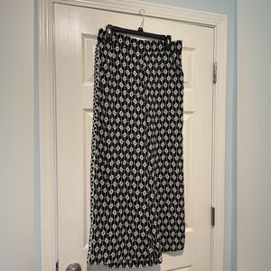 NWT Flowy Pants